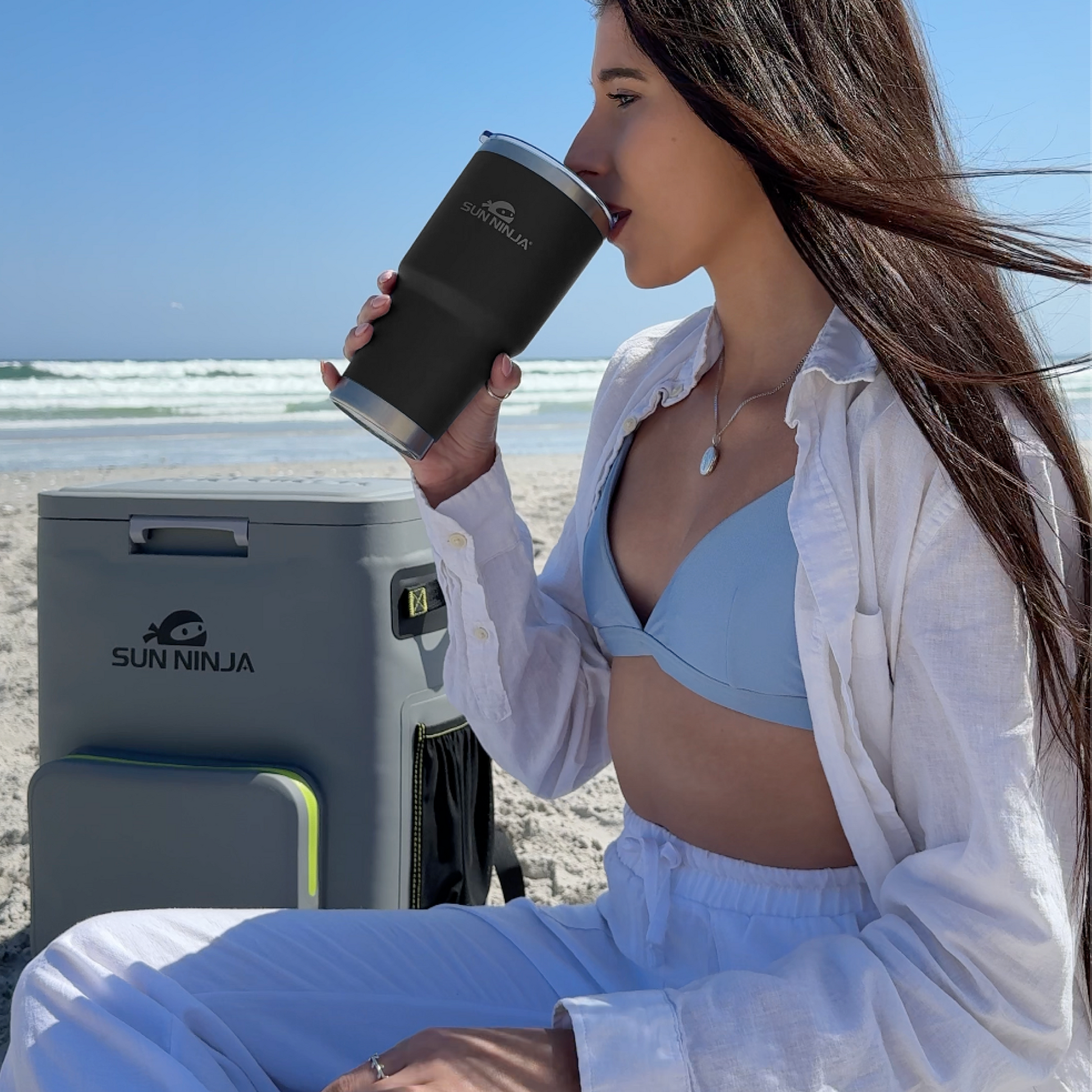 30-oz-tumbler-m4 30oz_tumbler_black_6_cf322052-b001-4521-bbbc-ab08b5a17a42.png