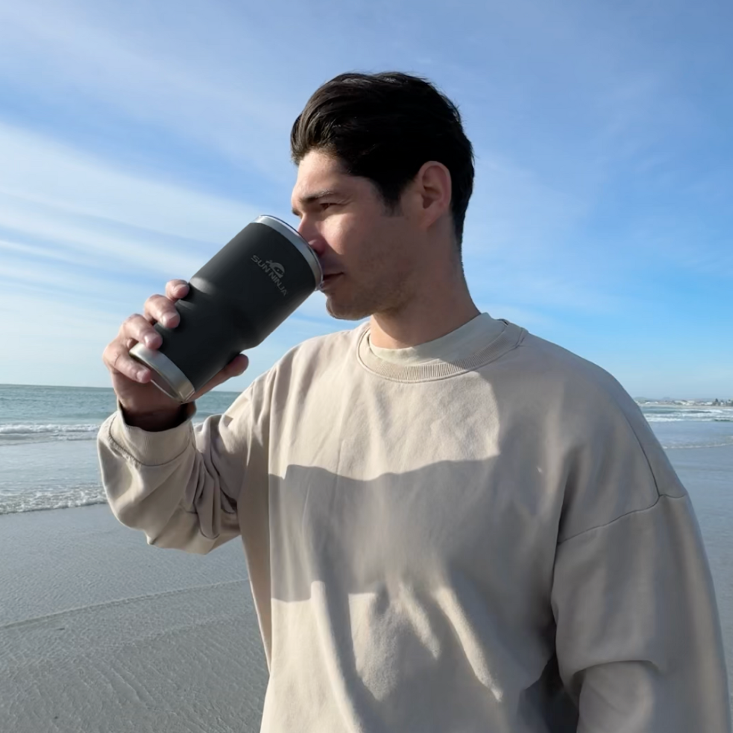 30-oz-tumbler-m4 30oz_tumbler_black_7_0c8a5703-4dc5-4e2e-a5d3-fc74e4e0c286.png