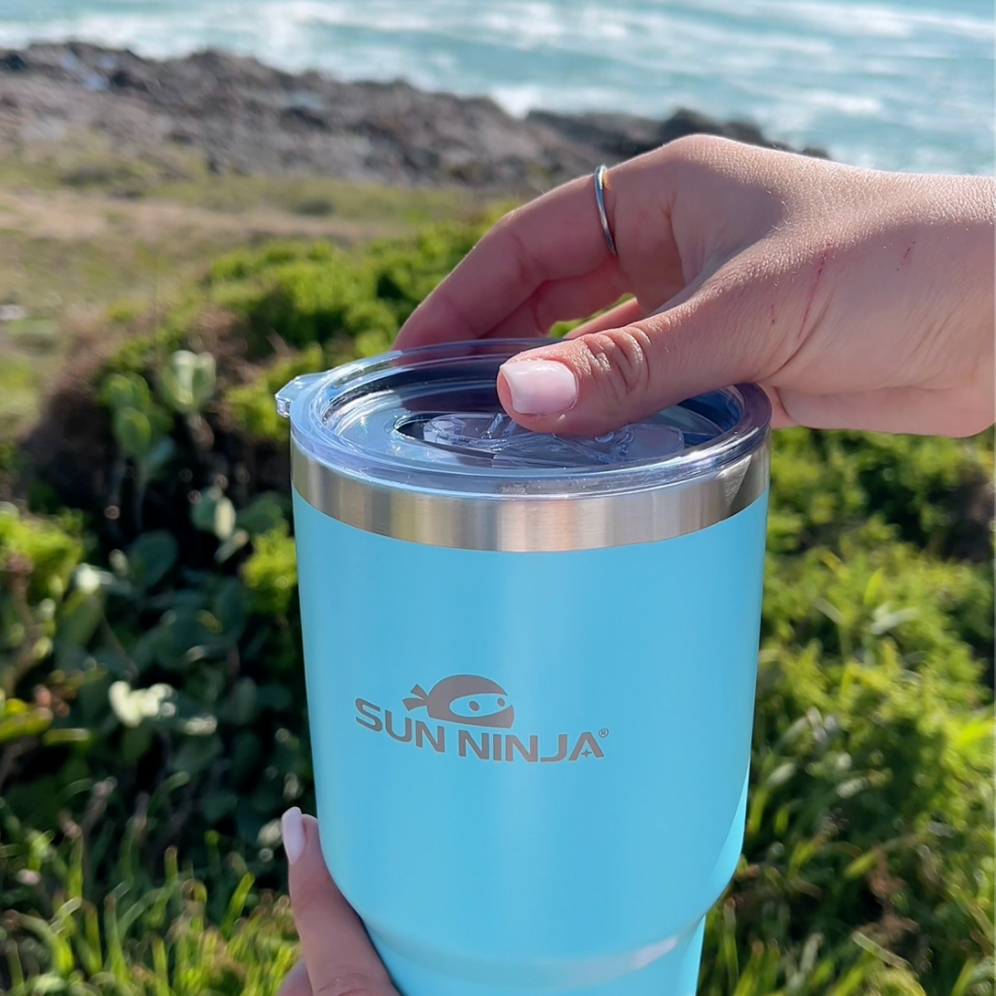 30-oz-tumbler-m4 30oz_tumbler_light_blue_7_3eb6bbcc-927b-49c7-afd8-00fb3212cd5f.png