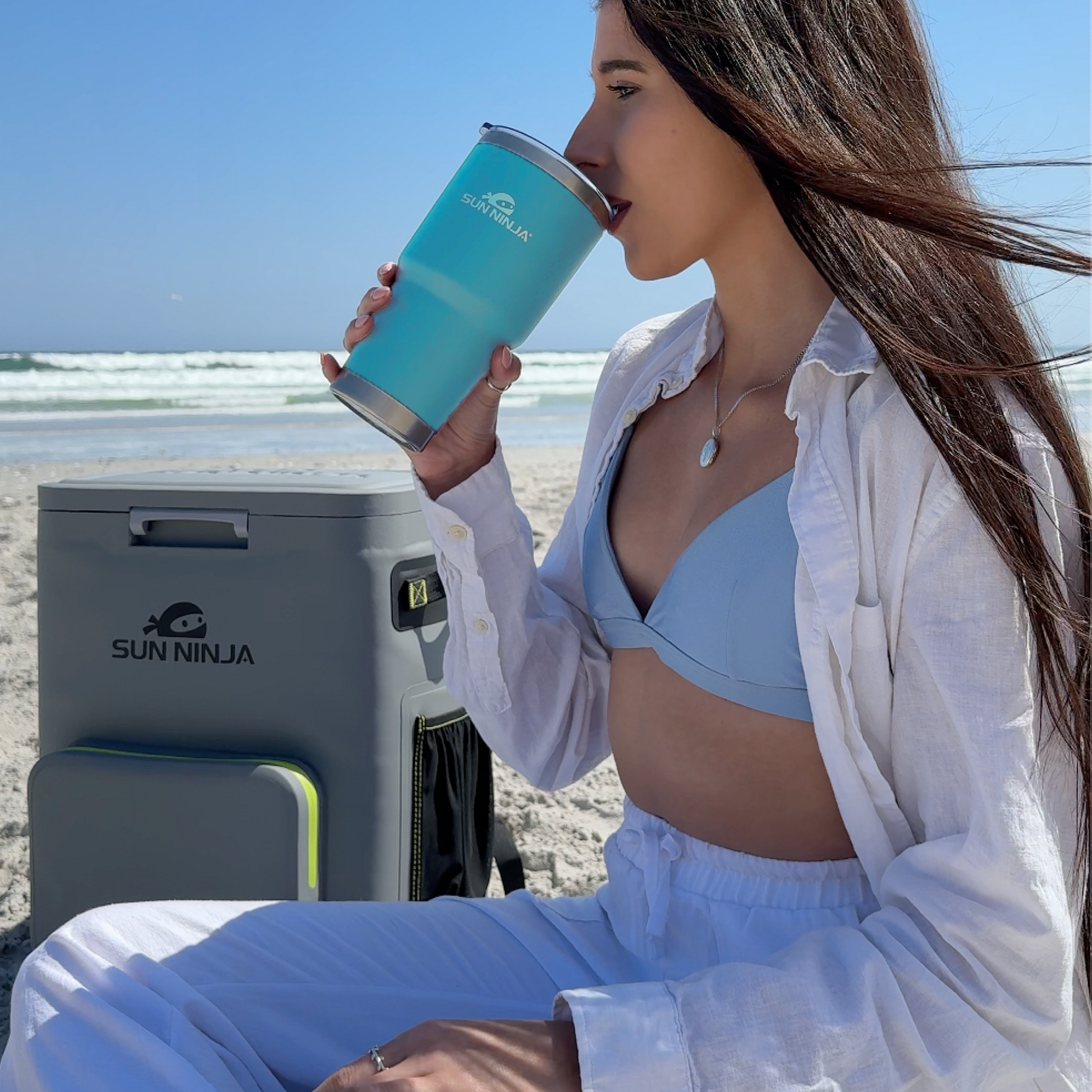 30-oz-tumbler-m4 30oz_tumbler_turquoise_5_ad5ac604-d5ba-4d7c-bfa8-0ef6e31f6334.png