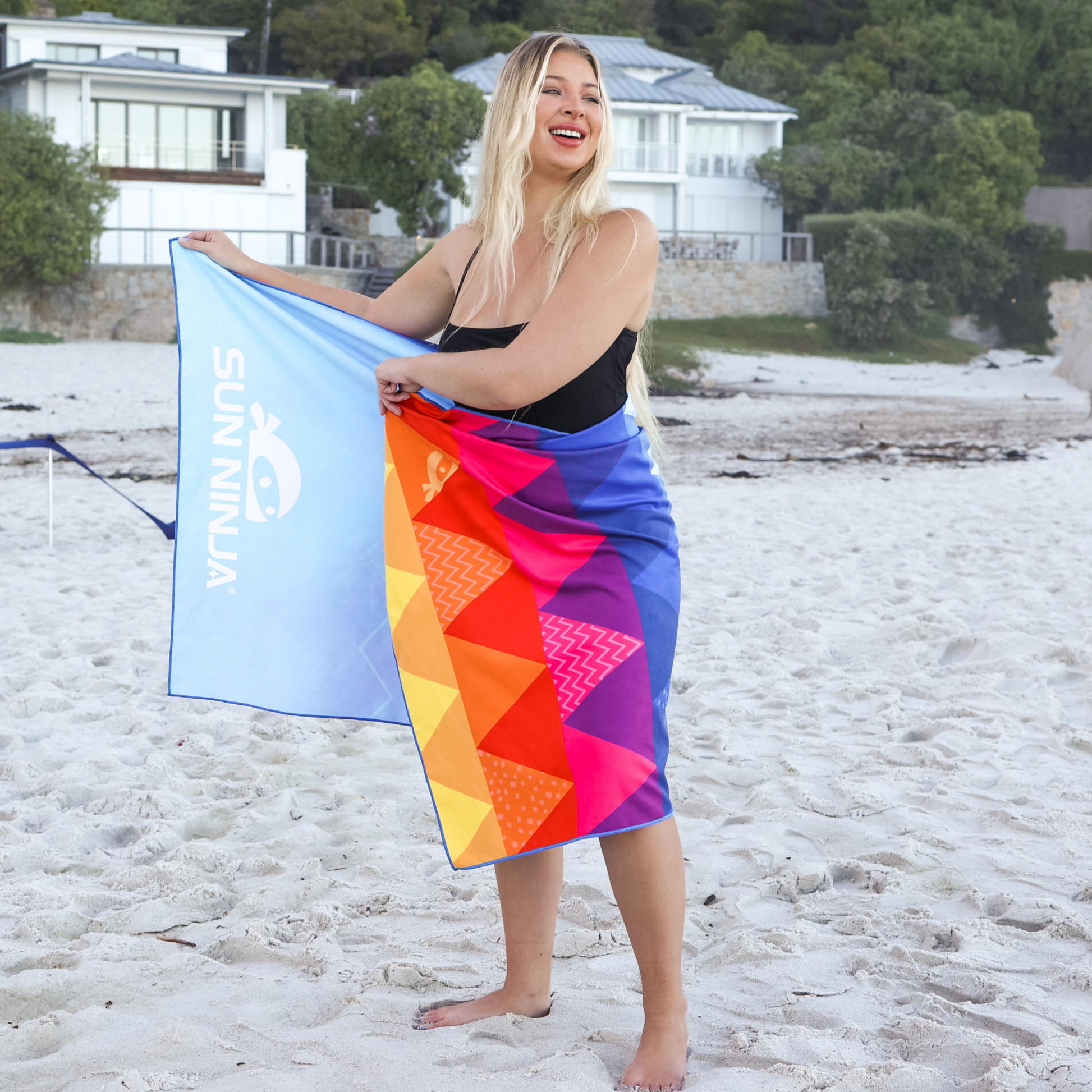 microfiber-beach-towel-l7 Microfiber_beach_towel_triangle_5_2723b028-da7c-45fd-8f9c-70eb8b90664e.png