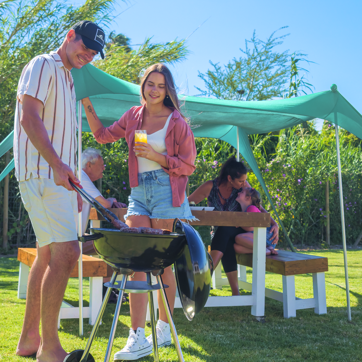 beach-tent-4-person-h3 Sun-Ninja_4_person_tent_green_5.png