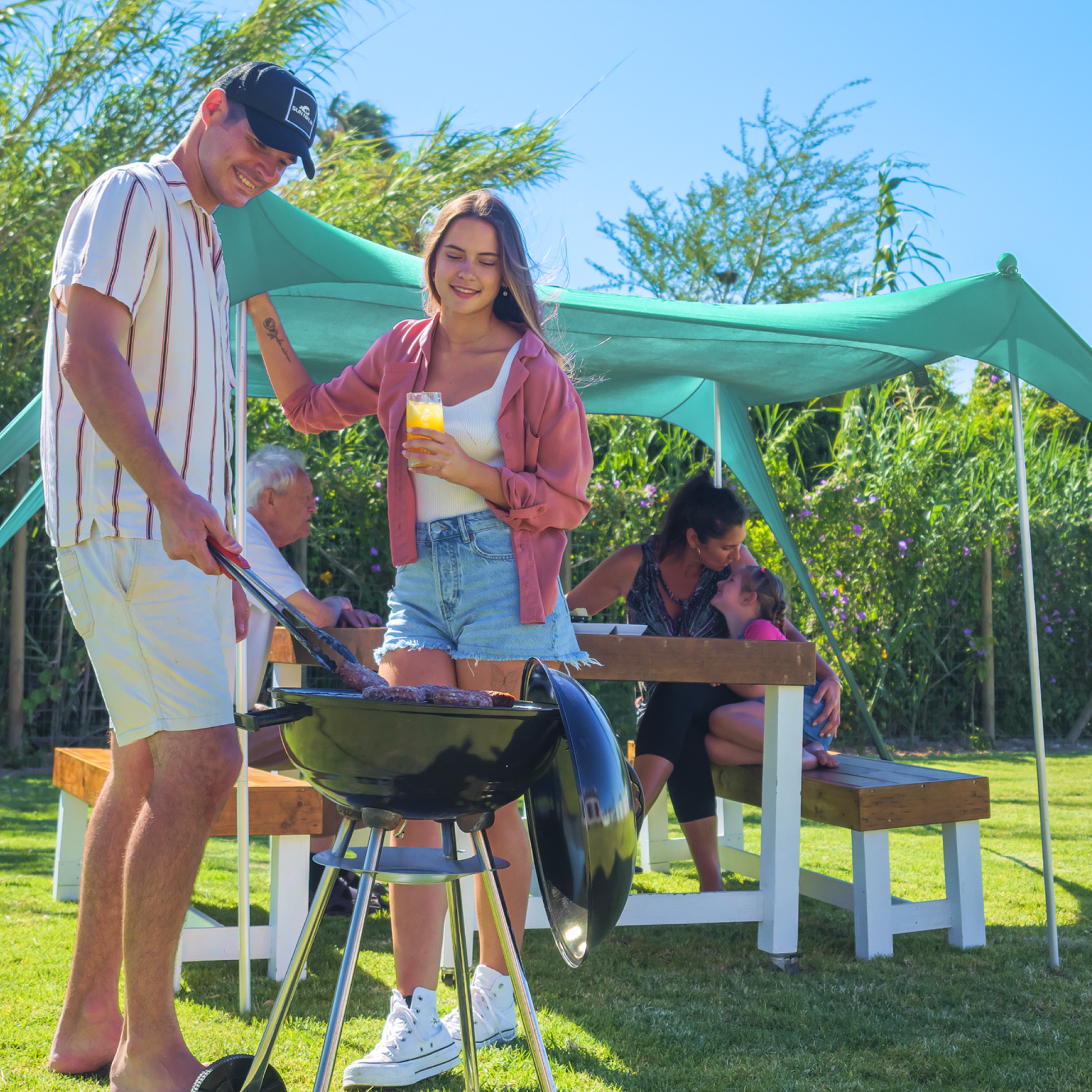 beach-tent-4-person-h3 Sun-Ninja_4_person_tent_green_5.png