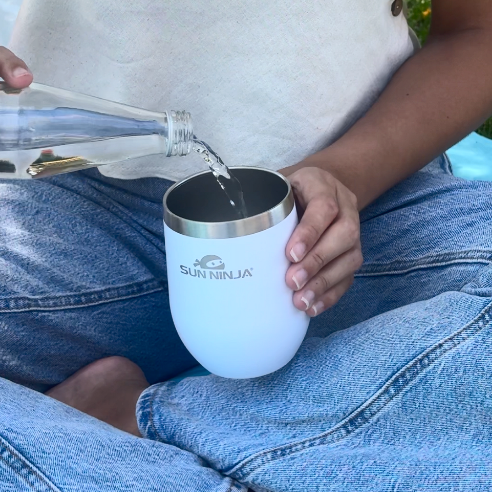 12-oz-wine-tumbler-u9 Wine_tumbler_12oz_white_7.png